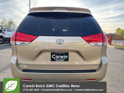 Sandy Beach Metallic 2011 Toyota Sienna LE