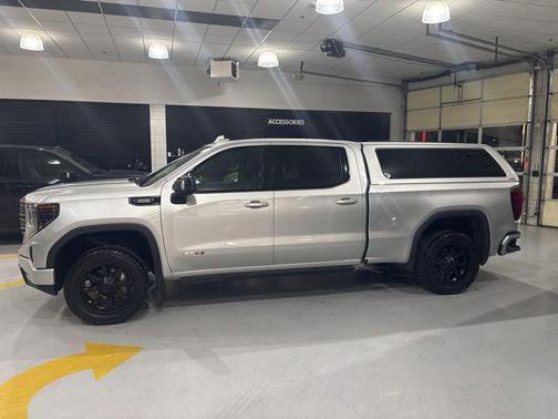 Quicksilver Metallic 2022 GMC Sierra 1500 AT4