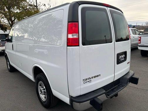 2022 GMC Savana 2500 Work Van