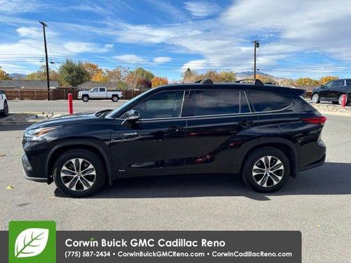 2021 Toyota Highlander Hybrid XLE