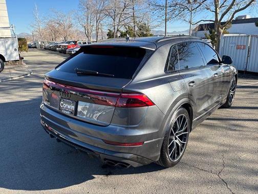2025 Audi SQ8 4.0T Premium Plus