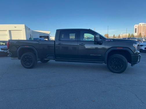 2022 GMC Sierra 3500 AT4