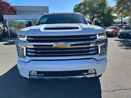 2022 Chevrolet Silverado 2500 High Country