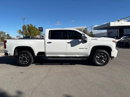 2022 Chevrolet Silverado 2500 High Country