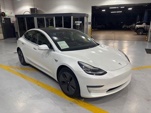 Pearl White Multi-Coat 2020 Tesla Model 3 Long Range