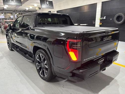 2025 GMC Sierra EV Max Range Denali