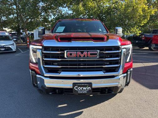 2025 GMC Sierra 3500 SLT