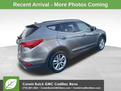 2016 Hyundai Santa Fe Sport 2.0L Turbo