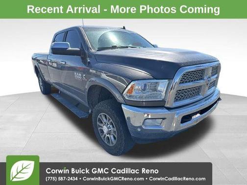 2018 RAM 2500 Laramie Crew Cab 4x4 8' Box