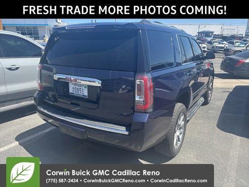 Dark Sapphire Blue Metallic 2018 GMC Yukon Denali