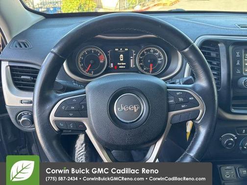 2016 Jeep Cherokee Altitude