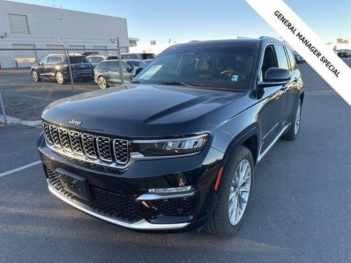 2022 Jeep Grand Cherokee Summit