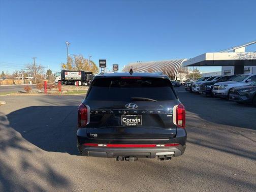 2025 Hyundai PALISADE SEL Premium