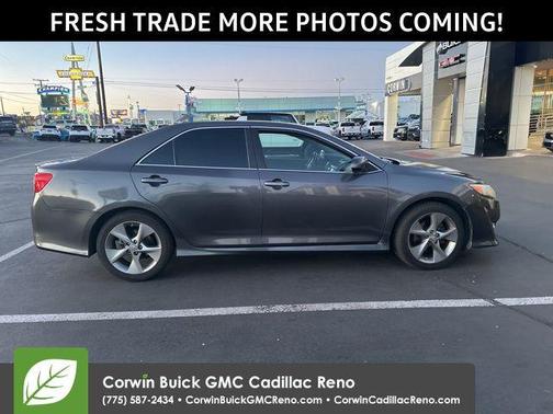 2014 Toyota Camry SE