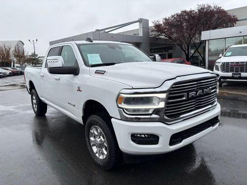 2024 RAM 2500 Laramie Crew Cab 4x4 6'4' Box