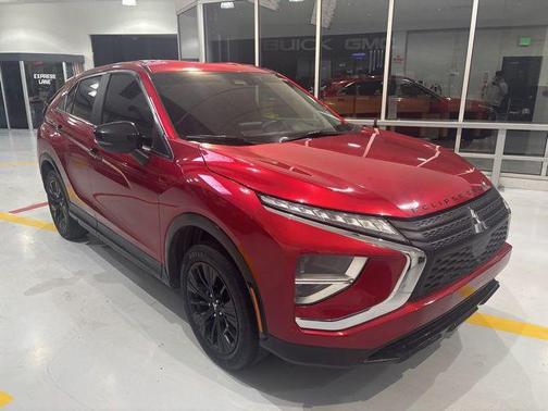 2022 Mitsubishi Eclipse Cross LE