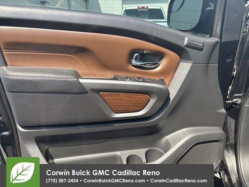 2017 Nissan Titan Platinum Reserve