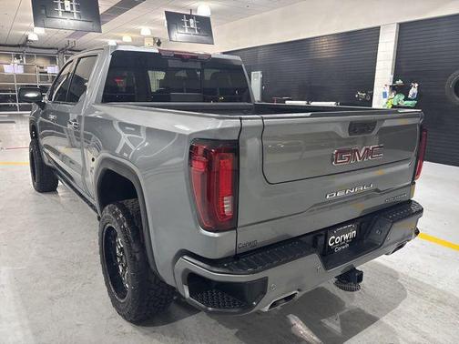 Sterling Metallic 2024 GMC Sierra 1500 Denali