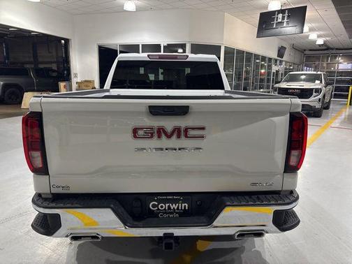 2023 GMC Sierra 1500 SLE