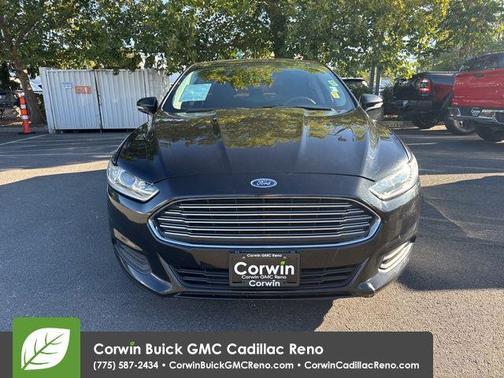 2015 Ford Fusion Hybrid SE