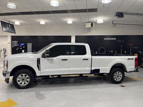 2024 Ford F-250 XLT