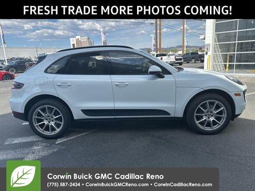 White 2017 Porsche Macan Macan