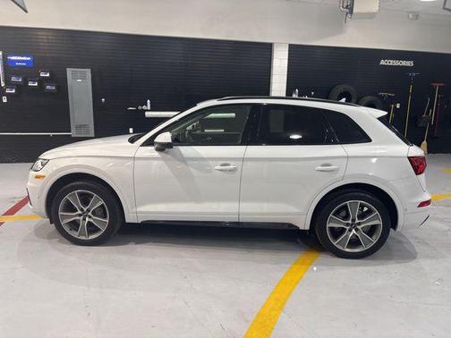 2019 Audi Q5 2.0T Prestige