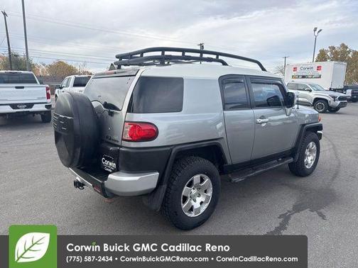 2010 Toyota FJ Cruiser Base