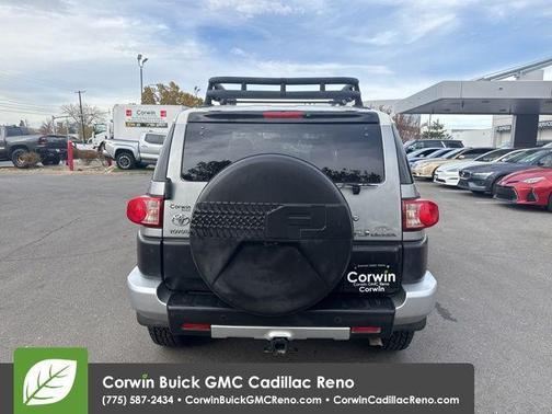 2010 Toyota FJ Cruiser Base