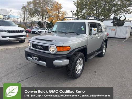 2010 Toyota FJ Cruiser Base