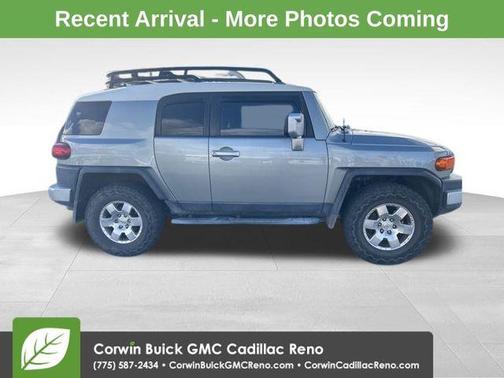 2010 Toyota FJ Cruiser Base