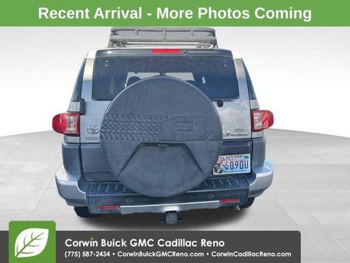 2010 Toyota FJ Cruiser Base