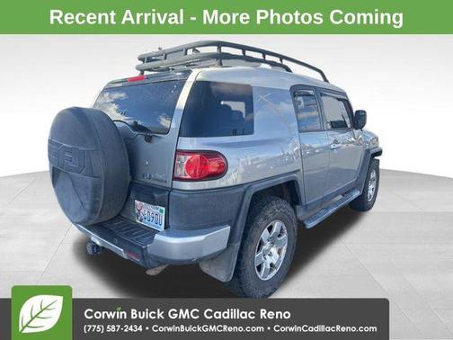 2010 Toyota FJ Cruiser Base