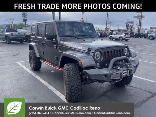 Granite Crystal Metallic Clearcoat 2017 Jeep Wrangler Unlimited Freedom 4x4
