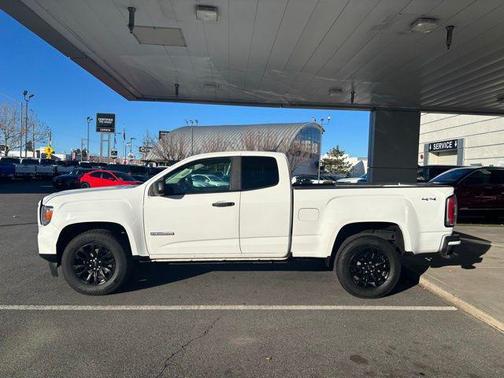 2021 GMC Canyon Elevation Standard