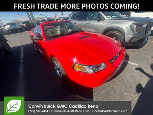 2000 Ford Mustang GT