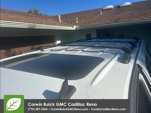 2013 GMC Yukon XL 2500 SLT