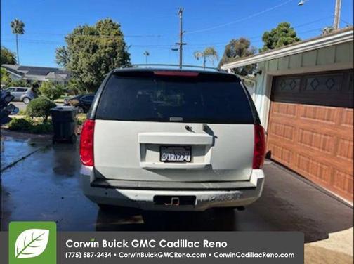 2013 GMC Yukon XL 2500 SLT