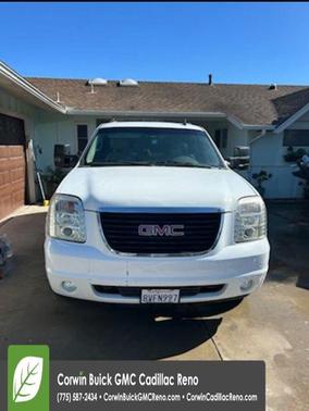 2013 GMC Yukon XL 2500 SLT