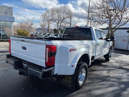 2023 Ford F-350 Lariat