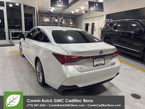 Wind Chill Pearl 2019 Toyota Avalon Hybrid Limited