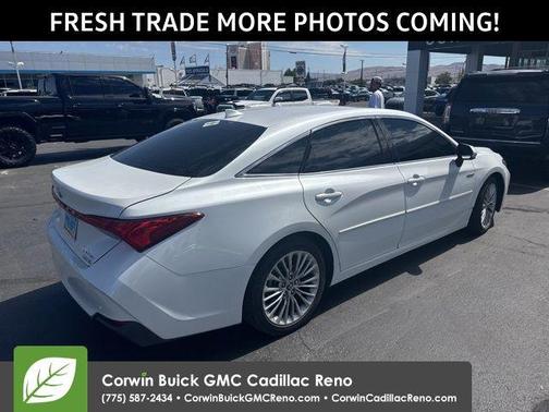 Wind Chill Pearl 2019 Toyota Avalon Hybrid Limited