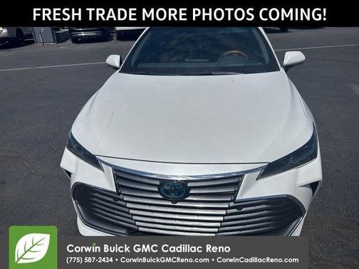Wind Chill Pearl 2019 Toyota Avalon Hybrid Limited