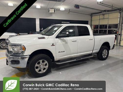 Bright White Clearcoat 2022 RAM 2500 Big Horn Crew Cab 4x4 6'4' Box