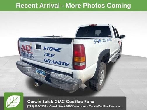 2001 Chevrolet Silverado 2500 LS H/D Extended Cab