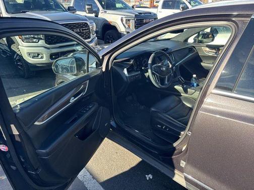 2018 Cadillac XT5 Platinum