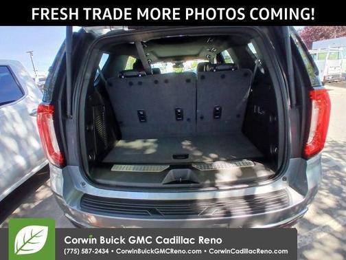 Sterling Metallic 2024 GMC Yukon 4WD AT4