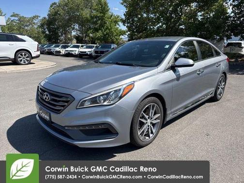 2015 Hyundai SONATA Sport 2.0T