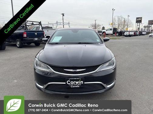 2017 Chrysler 200 Limited