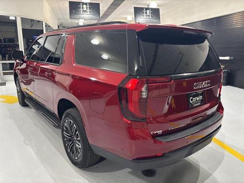 2025 GMC Yukon XL 4WD Elevation